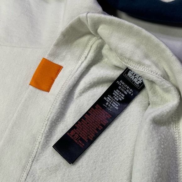 Star Wars Disney Droid Depot R2-R Series R2-D2 Cream Blue Cropped Hoodie - L - Picture 5 of 8